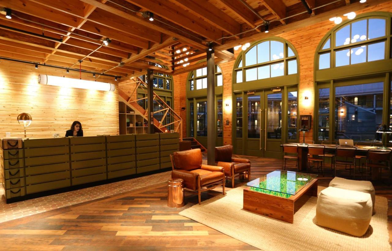 Cavalry Court, By Valencia Hotel Collection College Station Exterior foto
